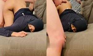 نيك بنت محجبة من طيزها وتاخد اللبن علي وشها سكس مصري