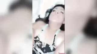 سكس مصري بنت ميلف كسها مبلل راكبه علي الزب ومتكيفها اوي